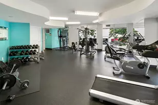 699 John St, Seattle, WA 98109 - Photo 26