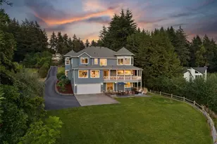 768 6th Ave, Fox Island, WA 98333 - Photo 2