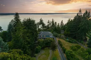 768 6th Ave, Fox Island, WA 98333 - Photo 4