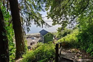 768 6th Ave, Fox Island, WA 98333 - Photo 28