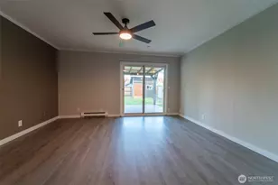 2919 Louisiana St, Longview, WA 98632 - Photo 8