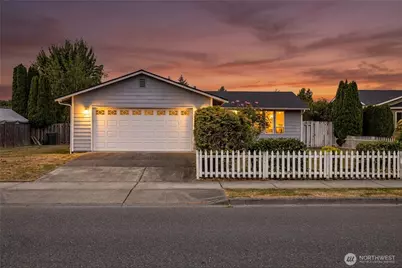 1215 E Gilkey Road, Burlington, WA 98233 - Photo 1