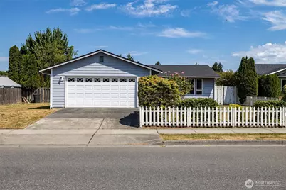 1215 E Gilkey Road, Burlington, WA 98233 - Photo 2