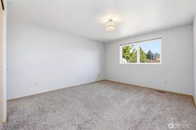 1215 E Gilkey Road, Burlington, WA 98233 - Photo 16