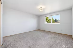 1215 E Gilkey Rd, Burlington, WA 98233 - Photo 16
