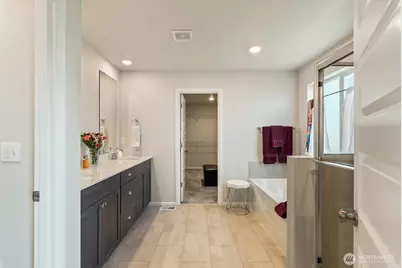 8223 284th Place NW, Stanwood, WA 98292 - Photo 18