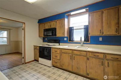 446 Eklund Avenue, Hoquiam, WA 98550 - Photo 12