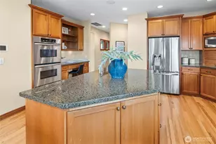 6317 NE 138th Pl, Kirkland, WA 98034 - Photo 14