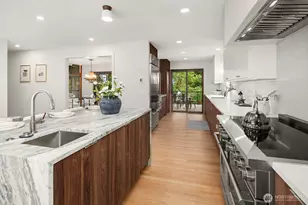 6750 W Mercer Way, Mercer Island, WA 98040 - Photo 18