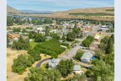 600 12th Street, Bridgeport, WA 98813 - Photo 10