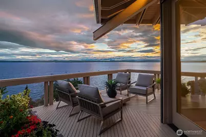 4604 W Raye Street, Seattle, WA 98199 - Photo 4