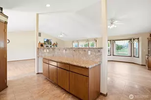 15180 Cottonwood Canyon Rd, Yakima, WA 98908 - Photo 10