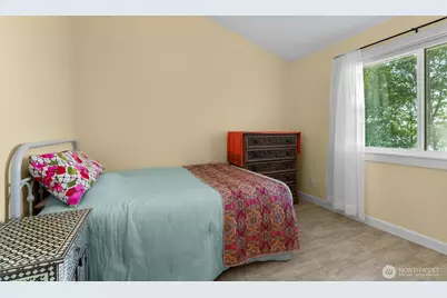 2717 E Lidstrom Hill Road, Port Orchard, WA 98366 - Photo 26