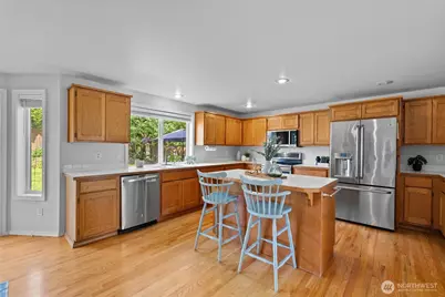 2204 112th Drive NE, Lake Stevens, WA 98258 - Photo 10