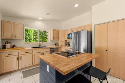 3050 Pinehurst Place, Wenatchee, WA 98801 - Photo 10