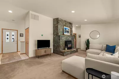 3050 Pinehurst Place, Wenatchee, WA 98801 - Photo 4