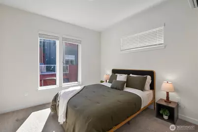 5244 Brooklyn Avenue NE #A, Seattle, WA 98105 - Photo 18