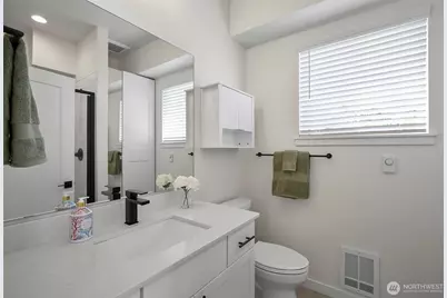 5244 Brooklyn Avenue NE #A, Seattle, WA 98105 - Photo 16