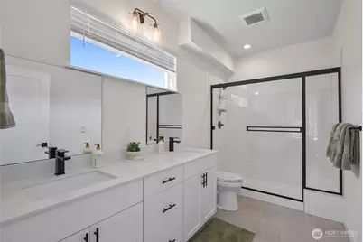 5244 Brooklyn Avenue NE #A, Seattle, WA 98105 - Photo 20