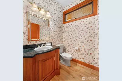 8204 East Side Drive NE, Tacoma, WA 98422 - Photo 34