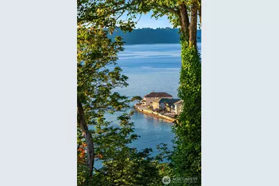 8204 East Side Drive NE, Tacoma, WA 98422 - Photo 24