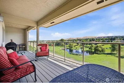 3710 W Canyon Lakes Drive #D102, Kennewick, WA 99337 - Photo 4
