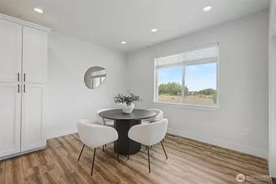 7526 Road D.5 NE, Moses Lake, WA 98837 - Photo 10