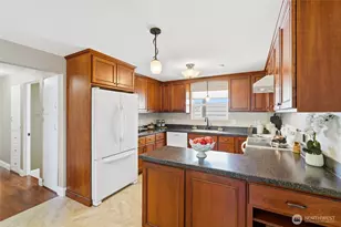 1931 Hoyt Ave, Everett, WA 98201 - Photo 12