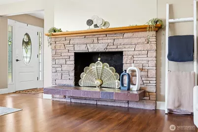 1931 Hoyt Avenue, Everett, WA 98201 - Photo 8