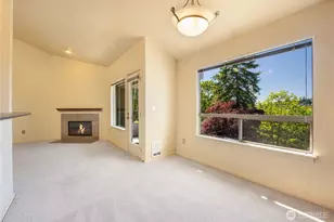 3540 Lake Washington Blvd SE, Bellevue, WA 98006 - Photo 14
