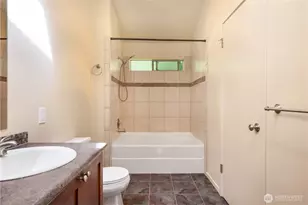 3540 Lake Washington Blvd SE, Bellevue, WA 98006 - Photo 12