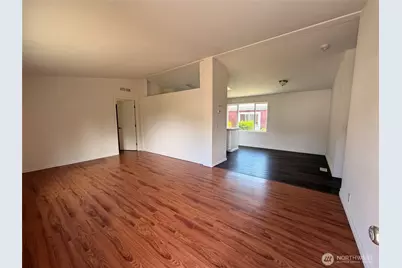 201 W Oakview Avenue #24, Centralia, WA 98531 - Photo 4