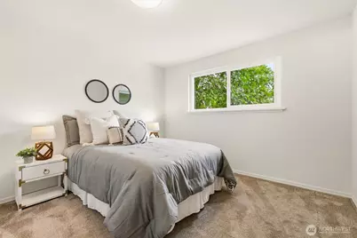 20211 24th Avenue NE, Shoreline, WA 98155 - Photo 18
