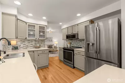 25901 SE Tiger Mountain Road, Issaquah, WA 98027 - Photo 14