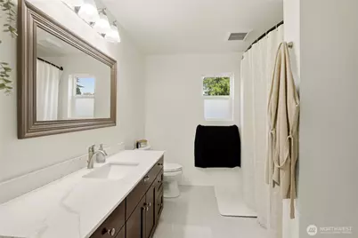 3631 W F Street, Bremerton, WA 98312 - Photo 20