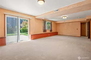 8555 Bender Rd, Lynden, WA 98264 - Photo 36