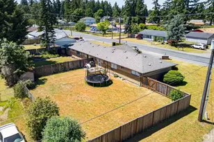 930 138 St E, Tacoma, WA 98445 - Photo 4