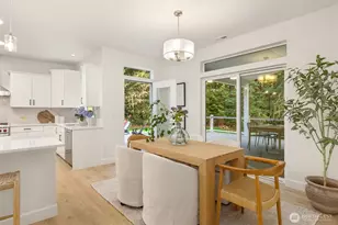16761 NE Sanwick Pl, Bainbridge Island, WA 98110 - Photo 8