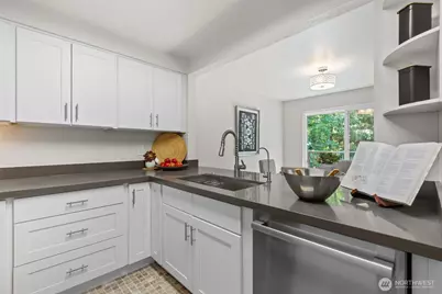 15628 8th Avenue SW #C, Burien, WA 98166 - Photo 10