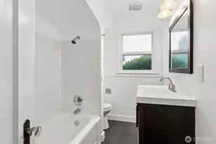 512 118th St S, Tacoma, WA 98444 - Photo 10