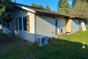 401 S Gardner, Burlington, WA 98233 - Photo 2
