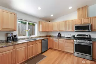 2028 NW Misty Ridge Ln, Silverdale, WA 98383 - Photo 6