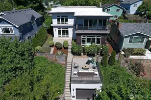 5126 S Othello St, Seattle, WA 98118 - Photo 2