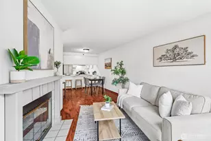 769 Hayes St, Seattle, WA 98109 - Photo 4