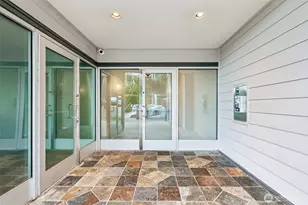 769 Hayes St, Seattle, WA 98109 - Photo 24