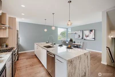 6533 34th Avenue SW #B, Seattle, WA 98126 - Photo 12