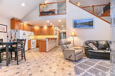 6978 Rainier Way, Deming, WA 98244 - Photo 2