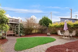 655 NW 51st St, Seattle, WA 98107 - Photo 16