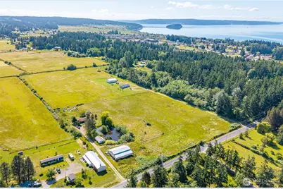 2842 Hunt Road, Oak Harbor, WA 98277 - Photo 2