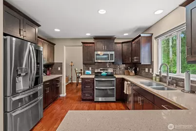 9328 74th Avenue NW, Gig Harbor, WA 98332 - Photo 6
